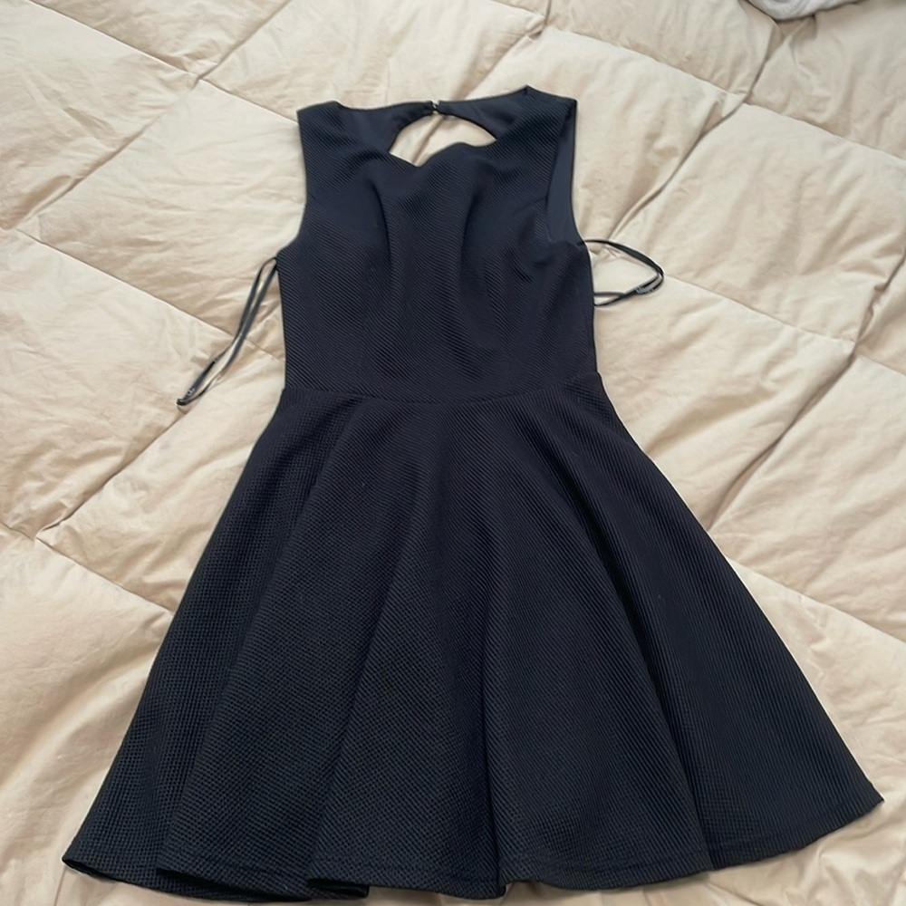 Backless lulus dress